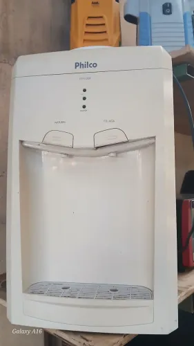 Bebedouro philco elétrico 