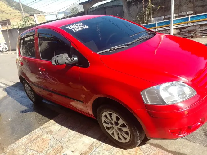 Volkswagen Fox Plus 1.0mi/ 1.0mi Total Flex 8V 4P 2006