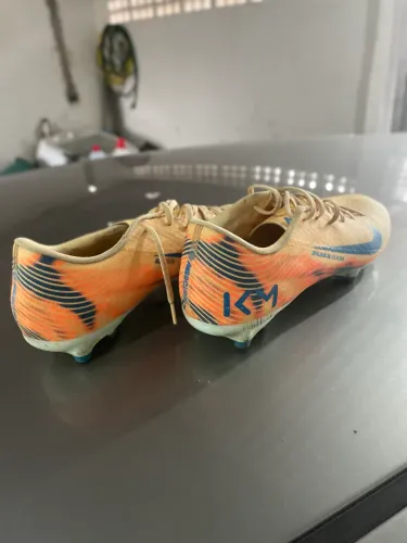 Chuteira Nike