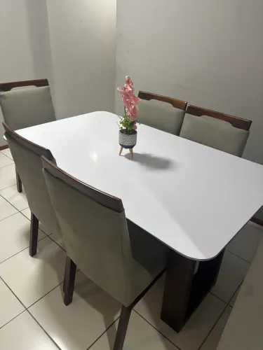 Vende se mesa