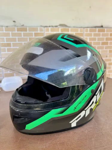Capacete Pro Speed R8 usado