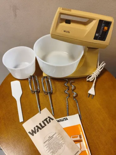 Batedeira Walita caramelo 1984