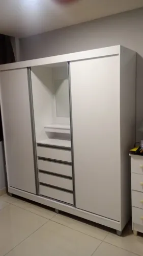 Guarda-roupa