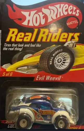 ? Combo 5 Hot Wheels Novos Lacrados - Real Riders e Star Wars