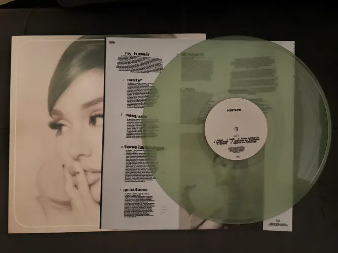 Vinil Ariana Grande Positions Coke Bottle Clear Edition (IMPORTADO)