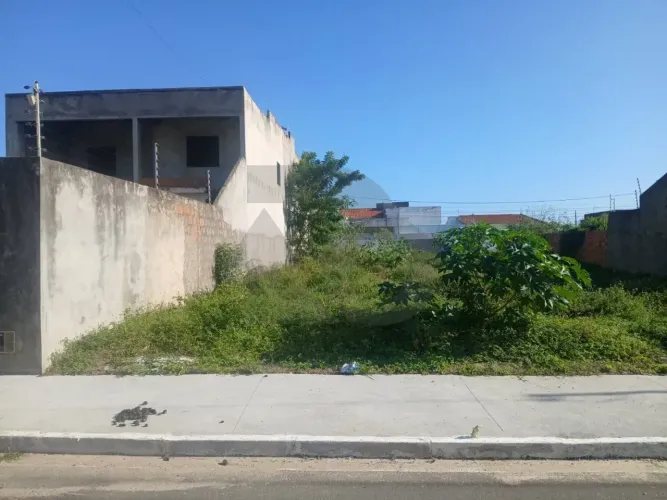 Terreno na Aruana Para Venda com 160 m² em Ótima Localização