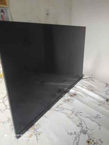 Smart Tv semi nova poucos dias de uso