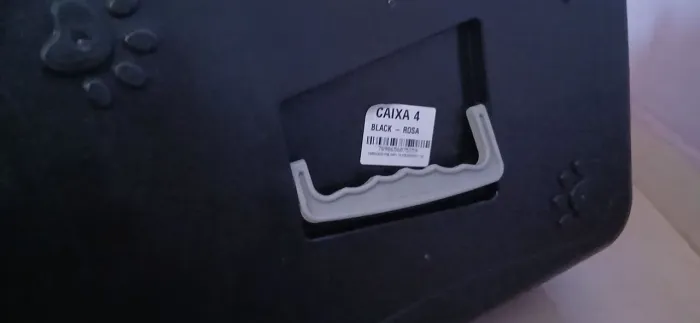Caixa transportadora de cachorro e gatos
