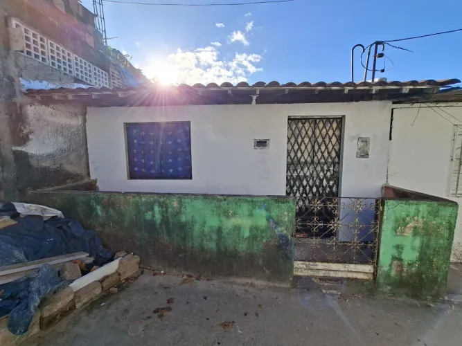 VENDO CASA NO JACINTINHO R$ 70.000,00