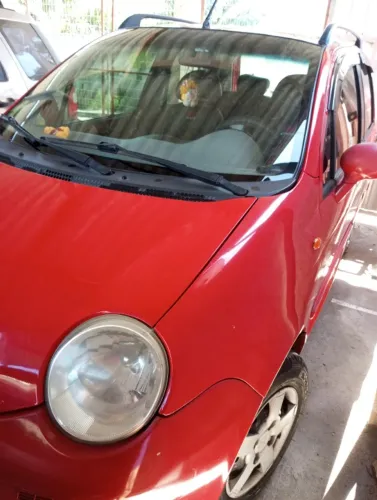 Carro vermelho