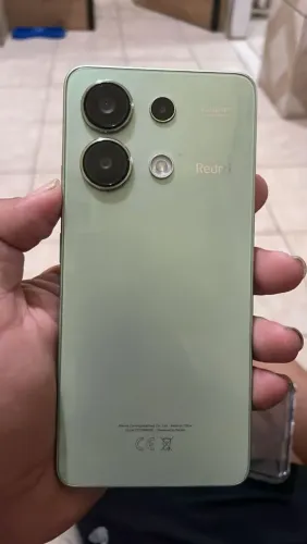 Vendo celular redimi note 13 verde 256 gigas oh troco em um iPhone 