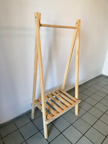 Cabideiro pinus dobrável 