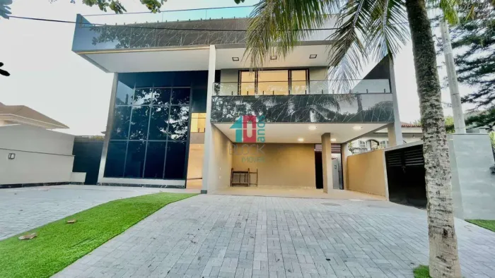 Recreio dos Bandeirantes | Casa de Condomínio 6 quartos, sendo 4 suites