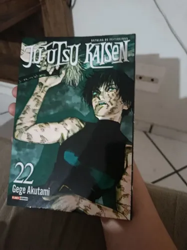 Vende-se mangá volume 22 de jujutsu kaisen