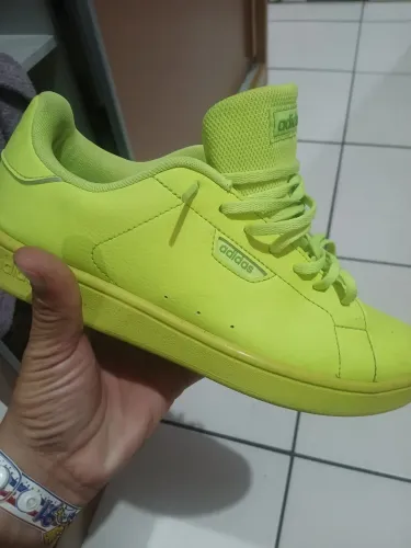 Adidas Urban Court