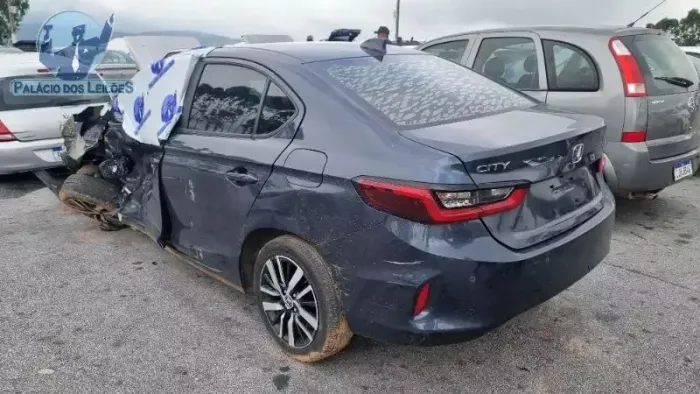 SUCATA PARA PEÇAS Honda City 2022/2023 Sedan Touring 1.5 Aspirado Automático