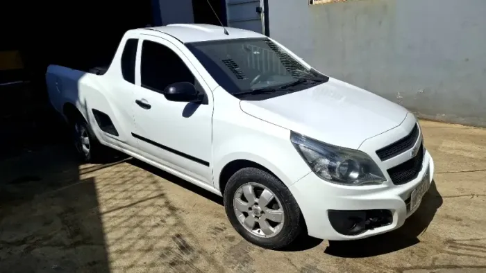 Chevrolet Montana LS 1.4 Econoflex 8V 2P 2013