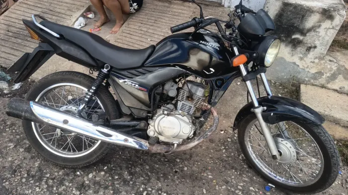Vende-se moto 150 fan