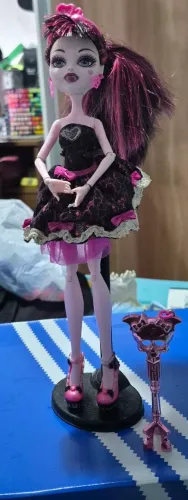 Draculaura 1600