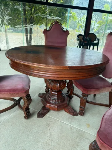 Jogo de mesa antigo