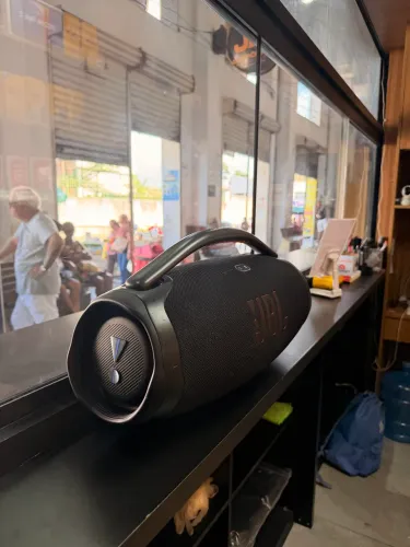 JBL boombox 3 seminova 