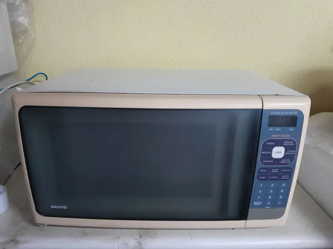 Microondas Sanyo 34 litros