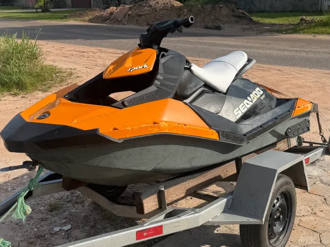 Jetsky Spark seadoo 2014