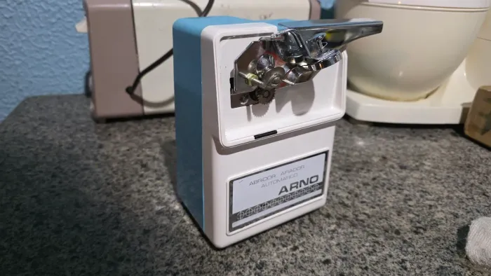 Abridor Afiador Arno 110v