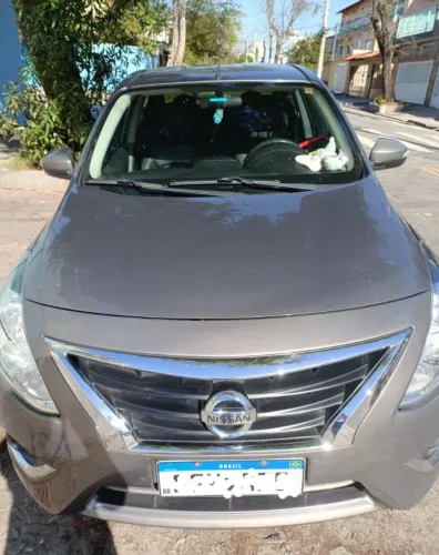 Nissan Versa Unique 1.6 16V Flexstart 4P Aut. 2017