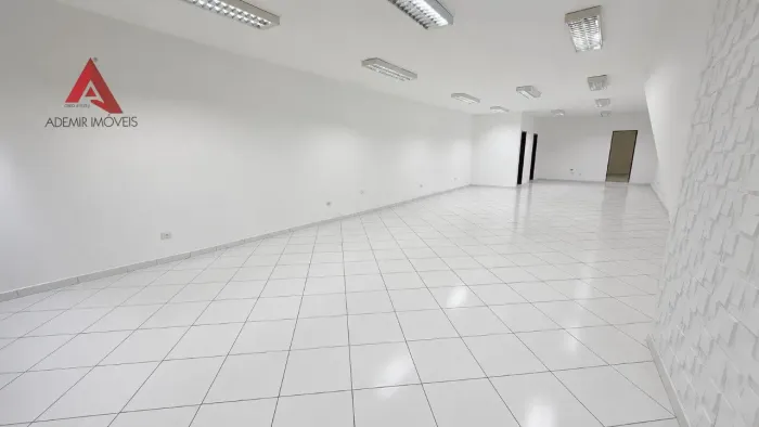 Ponto comercial para locação no centro de Jacareí-SP