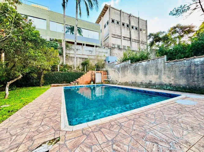 Casa com 3 dormitórios à venda, 324 m² por R$ 1.300.000,00 - Granja Viana II - Cotia/SP