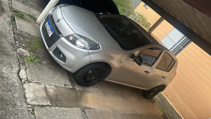 Renault Sandero Expression Hi-flex 1.0 16V 5P 2014