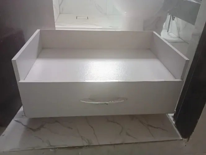 Gabinete banheiro com rodinhas