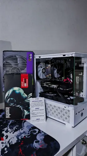 Pc Gamer (Black White ) Completo