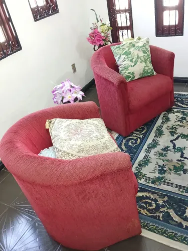 2 sofar de 1 lugar(falar com marilda *)
