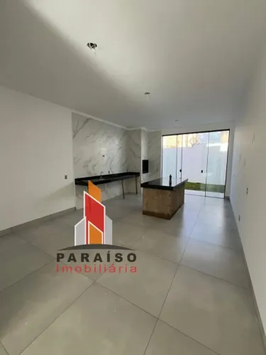 Sobrado para Venda no bairro Novo Mundo, em Uberlândia/MG.
