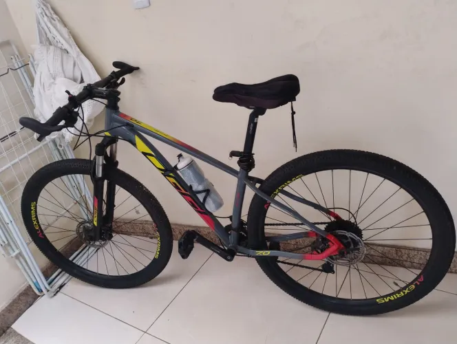 Bicicleta Oggi Big Wheel 7.0