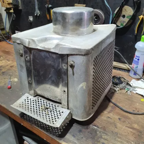Refresqueira Maquina de Suco 220v Com Defeito