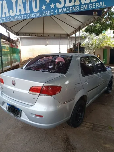Fiat Siena EL Celeb. 1.0 MPI Fire Flex 8V 4P 2010
