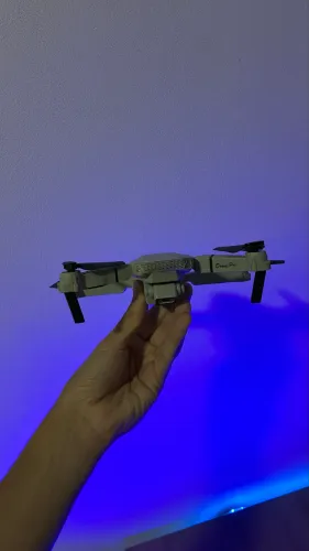 Drone com camera , Controle Remoto - Filmagem Aérea