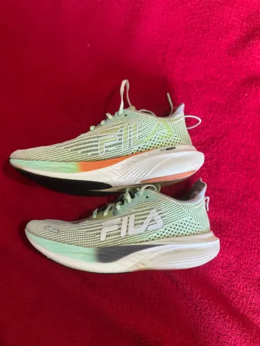 Tenis Fila racer carbón 2 