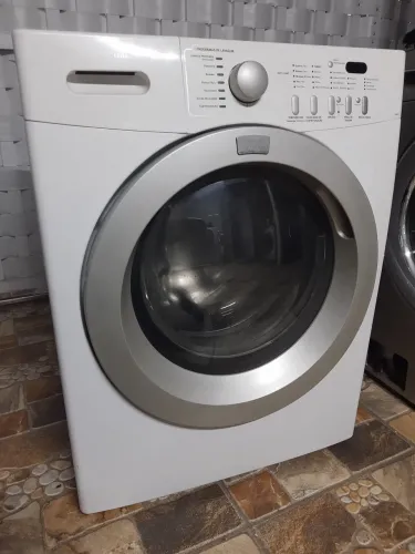 Linda Lavadora 10kg Electrolux excelente. Troco e parcelo nos cartões com taxas