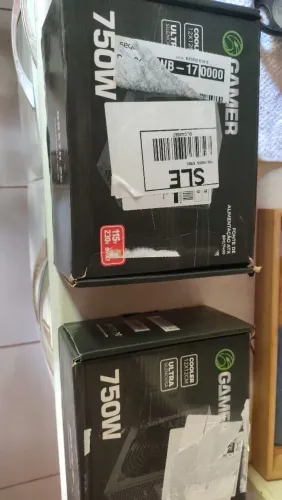 Vendo fonte gamer Brasil Pc 750w lacrada