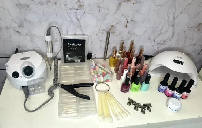 Material nails 