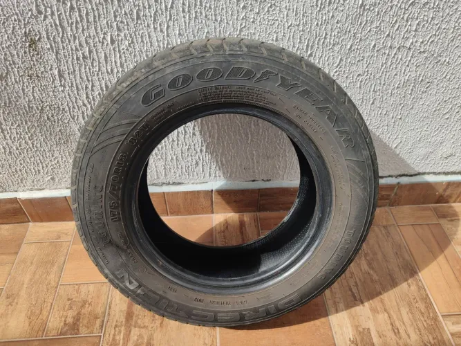 Pneu Aro 13 175/70 Goodyear Turing