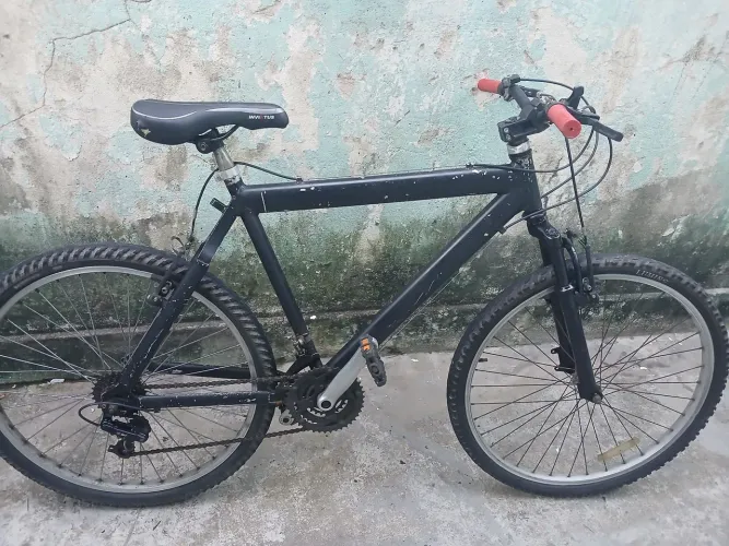 BICICLETA DE ALUMÍNIO