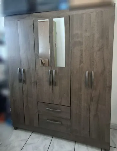 Guarda-roupas