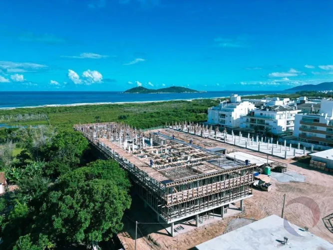 Apartamento para Venda em Florianópolis, Campeche, 3 dormitórios, 1 suíte, 3 banheiros, 2