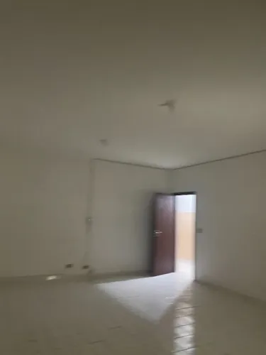 sala de 40 metros . na vila maria alta valor da locaçao com iptu incluso -$ 1.209.00