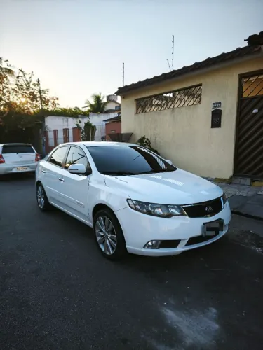 Kia Motors Cerato 1.6 16V Aut. 2011